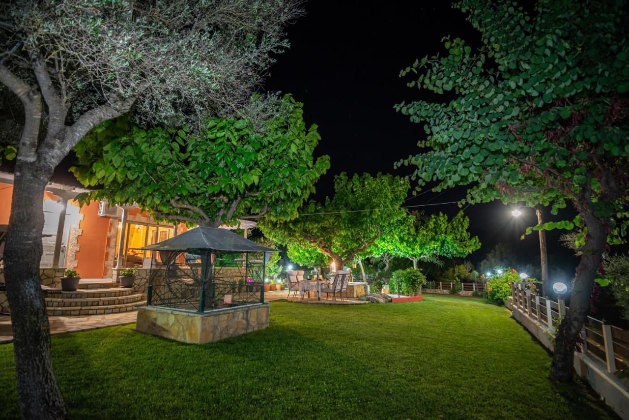 Rock Garden Villa Marantochori Ngoại thất bức ảnh