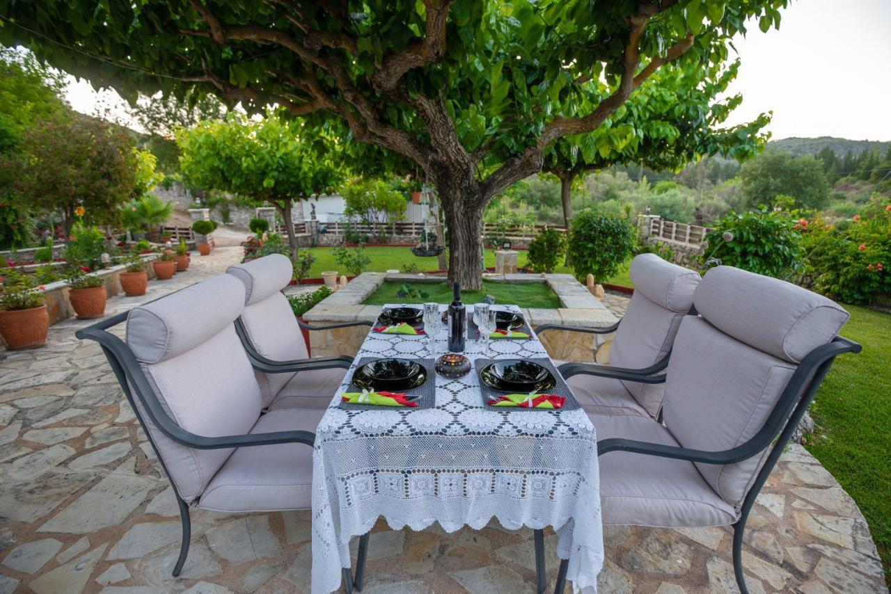 Rock Garden Villa Marantochori Ngoại thất bức ảnh