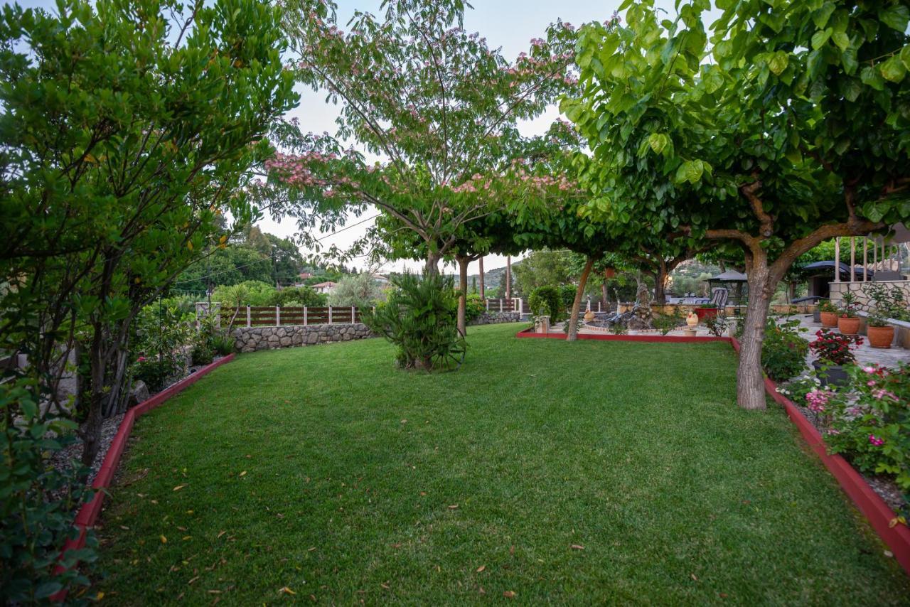Rock Garden Villa Marantochori Ngoại thất bức ảnh
