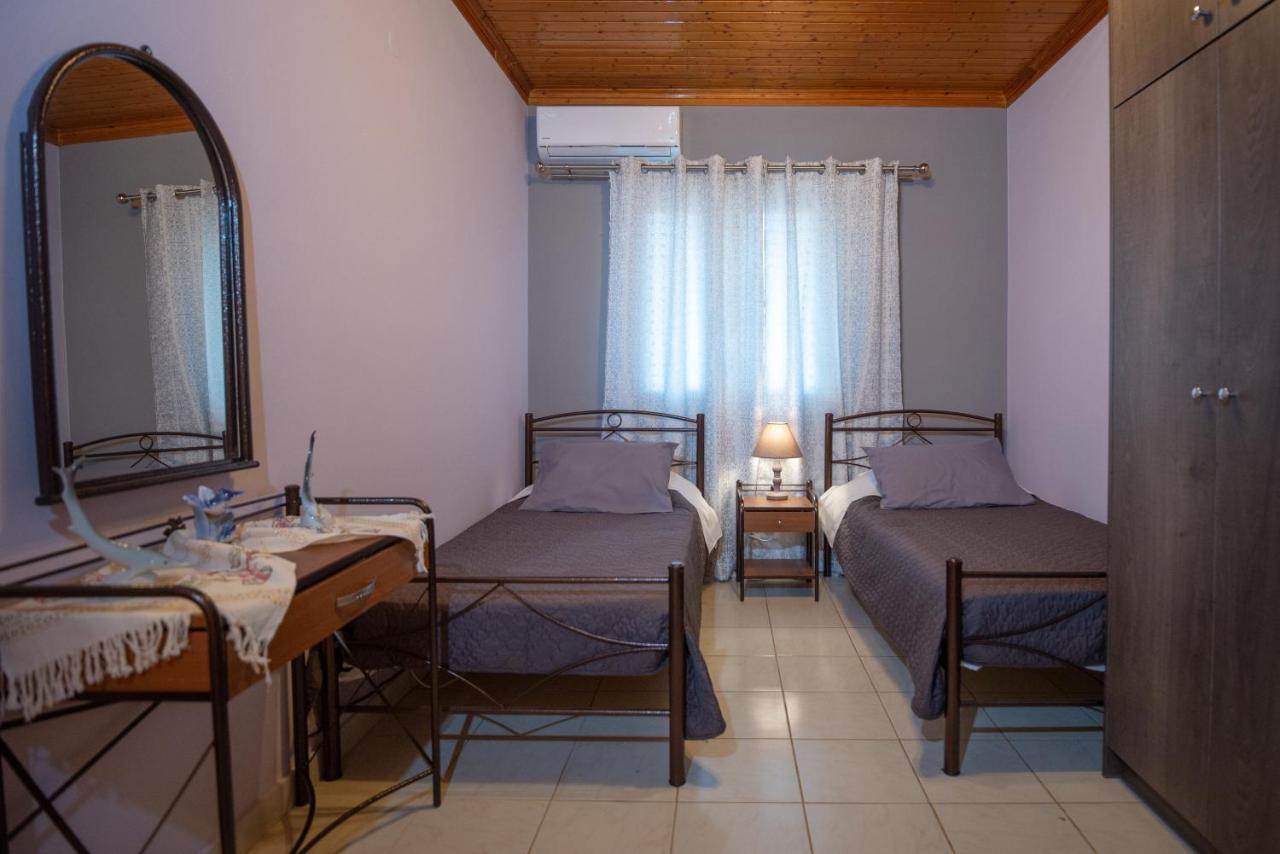 Rock Garden Villa Marantochori Ngoại thất bức ảnh