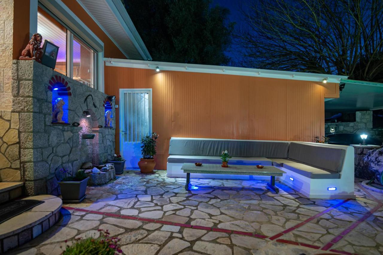 Rock Garden Villa Marantochori Ngoại thất bức ảnh