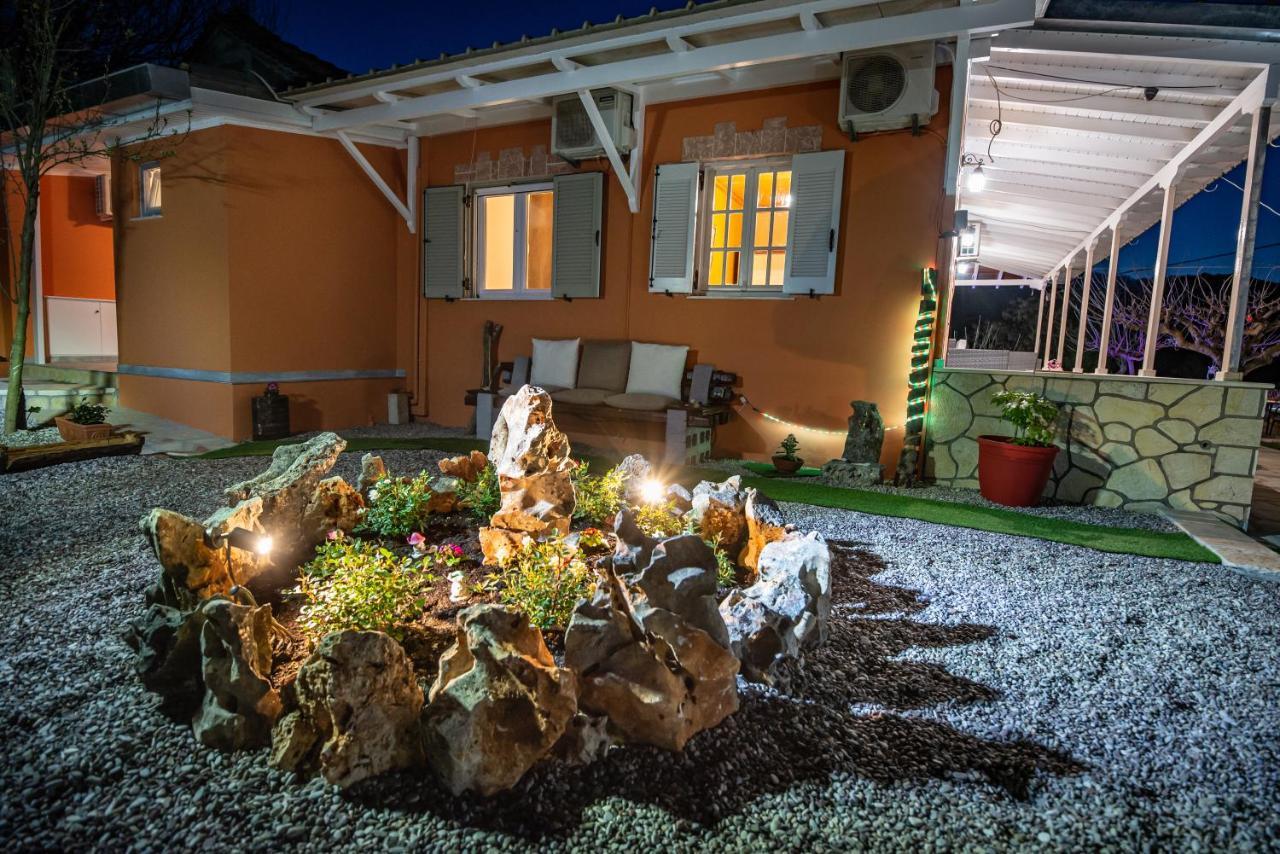Rock Garden Villa Marantochori Ngoại thất bức ảnh